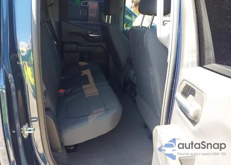 2021 Chevrolet Silverado 1500 2Wd Double Cab Standard Bed Custom from USA, damaged, VIN 1GCRWBEK5MZ318208